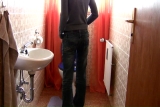 Piss: Prety Brunete Girl
